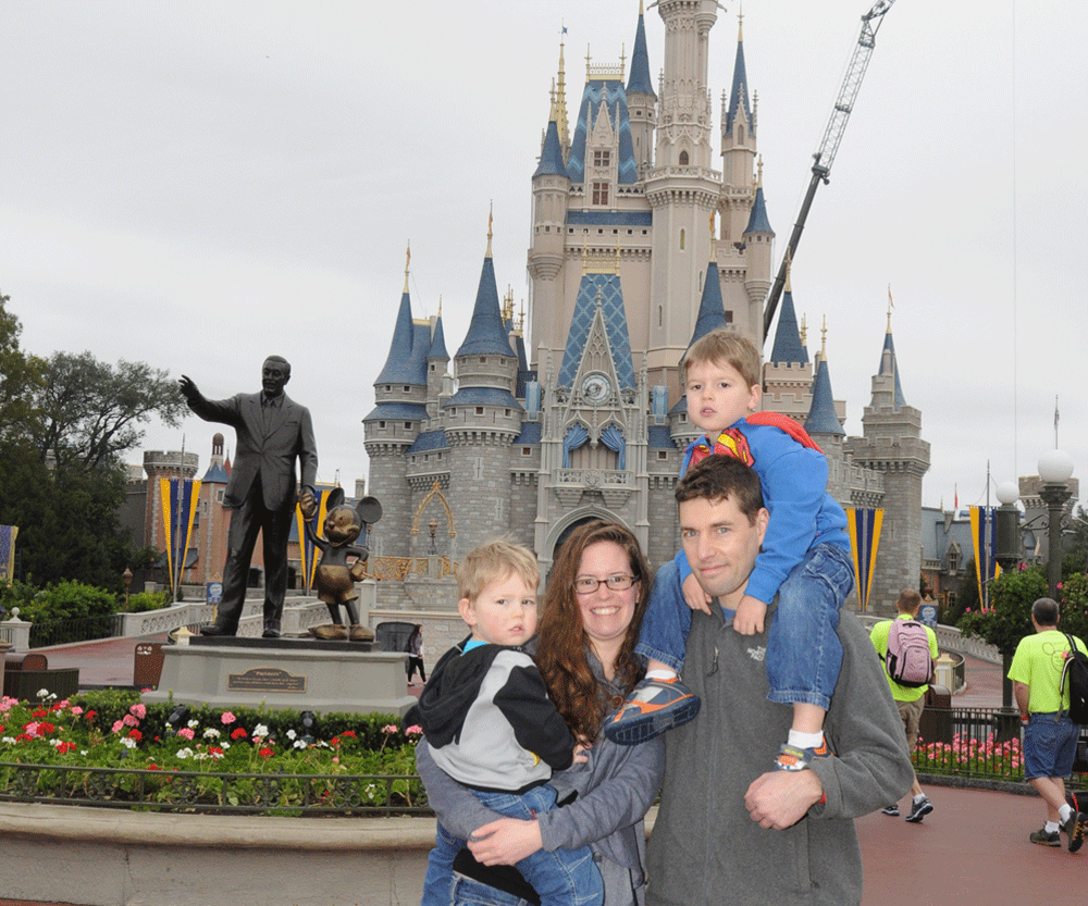 fmaily disney castle